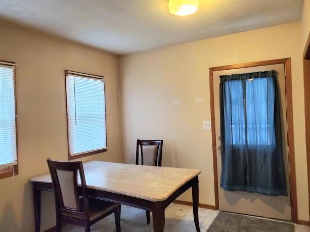 803 Illinois, FREEPORT, Illinois 61032, 3 Bedrooms Bedrooms, ,1 BathroomBathrooms,House,For Sale,Illinois,202507190