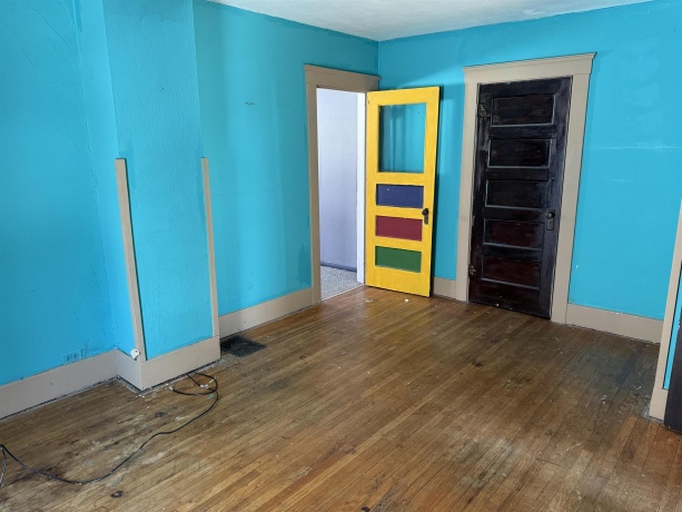 816 Pleasant, FREEPORT, Illinois 61032, 3 Bedrooms Bedrooms, ,1 BathroomBathrooms,House,For Sale,Pleasant,202507453