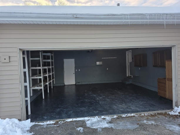 205 Gables, POPLAR GROVE, Illinois 61065, 3 Bedrooms Bedrooms, ,2 BathroomsBathrooms,House,For Sale,Gables,202507454