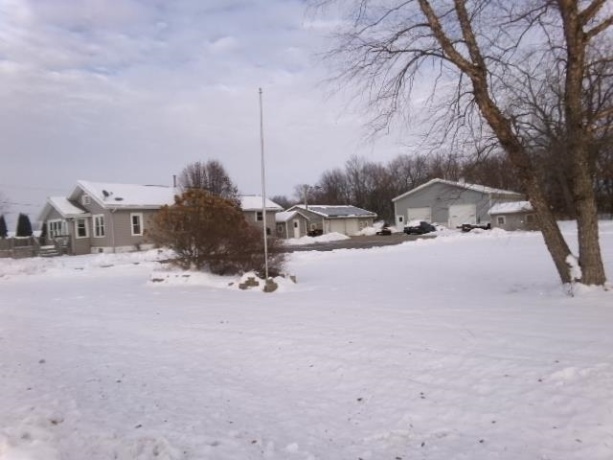 3609 IL Rt. 26 South, FREEPORT, Illinois 61032, 2 Bedrooms Bedrooms, ,1 BathroomBathrooms,House,For Sale,IL Rt. 26 South,202507455