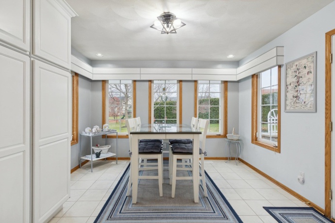 638 Merrion, ROSCOE, Illinois 61073, 4 Bedrooms Bedrooms, ,3 BathroomsBathrooms,House,For Sale,Merrion,202507419