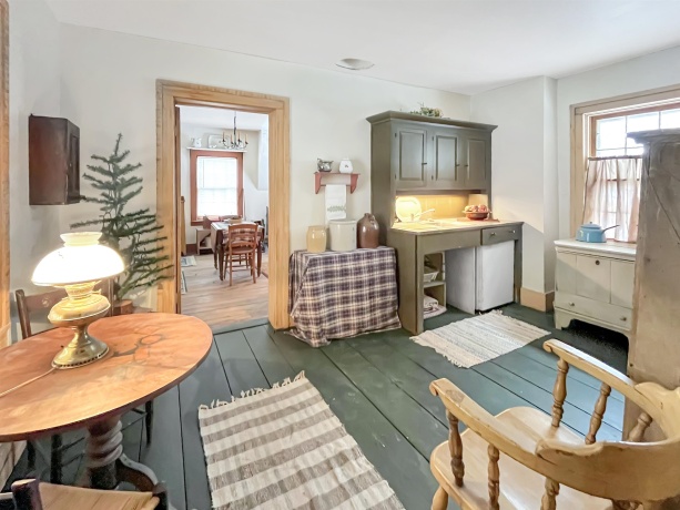 507&503 Pleasant, FREEPORT, Illinois 61032, 2 Bedrooms Bedrooms, ,1 BathroomBathrooms,House,For Sale,Pleasant,202507456