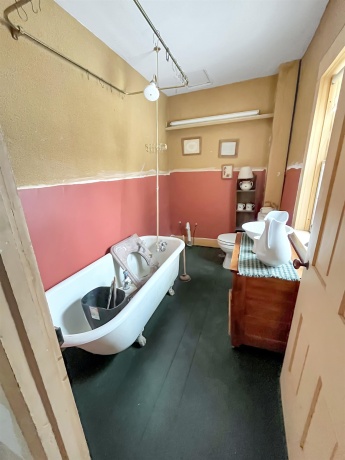 507&503 Pleasant, FREEPORT, Illinois 61032, 2 Bedrooms Bedrooms, ,1 BathroomBathrooms,House,For Sale,Pleasant,202507456