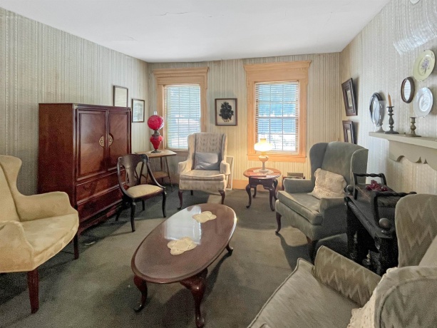 507&503 Pleasant, FREEPORT, Illinois 61032, 2 Bedrooms Bedrooms, ,1 BathroomBathrooms,House,For Sale,Pleasant,202507456