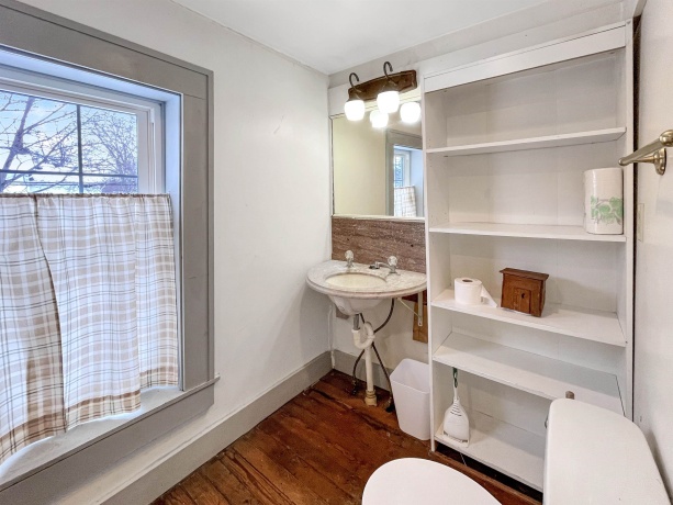 503&507 Pleasant, FREEPORT, Illinois 61032, 3 Bedrooms Bedrooms, ,1 BathroomBathrooms,House,For Sale,Pleasant,202507458