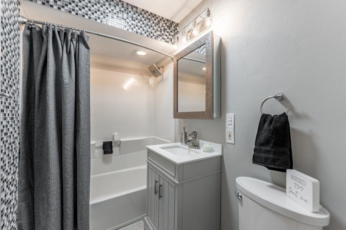 4107 Dakota, ROCKFORD, Illinois 61108, 3 Bedrooms Bedrooms, ,1 BathroomBathrooms,House,For Sale,Dakota,202507464