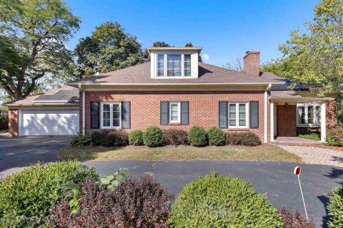 2020 GLENVIEW, ROCKFORD, Illinois 61107, 3 Bedrooms Bedrooms, ,2 BathroomsBathrooms,House,For Sale,GLENVIEW,202506070