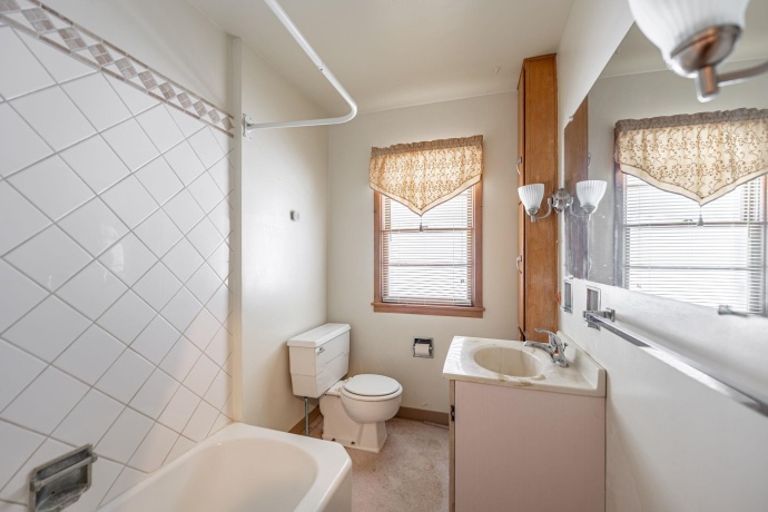 3606 Prairie, ROCKFORD, Illinois 61102, 3 Bedrooms Bedrooms, ,1 BathroomBathrooms,House,For Sale,Prairie,202507469