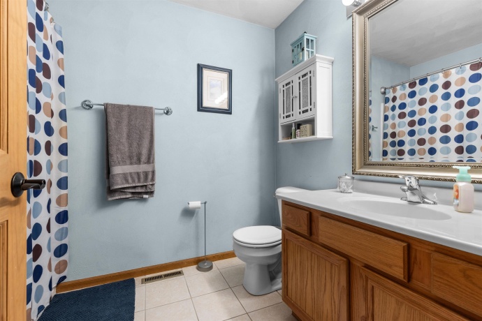 1106 Westmont, DURAND, Illinois 61024, 3 Bedrooms Bedrooms, ,2 BathroomsBathrooms,House,For Sale,Westmont,202507472