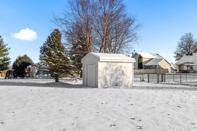 1106 Westmont, DURAND, Illinois 61024, 3 Bedrooms Bedrooms, ,2 BathroomsBathrooms,House,For Sale,Westmont,202507472