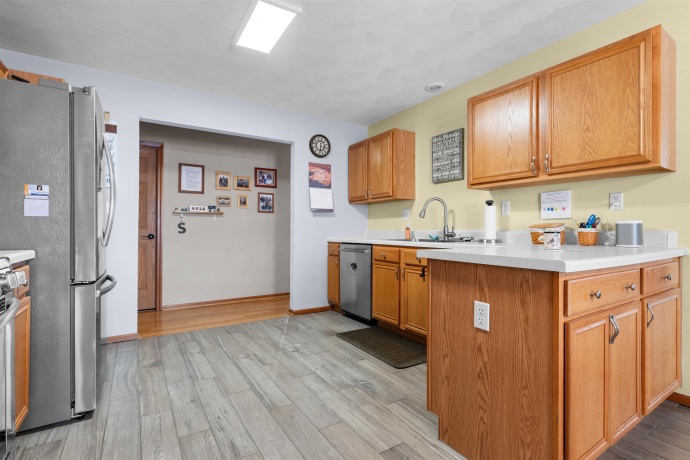 1106 Westmont, DURAND, Illinois 61024, 3 Bedrooms Bedrooms, ,2 BathroomsBathrooms,House,For Sale,Westmont,202507472