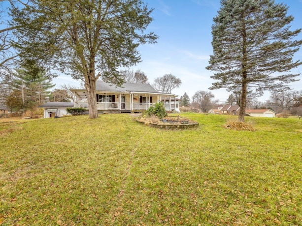 3619 Chippewa, ROCKFORD, Illinois 61102, 3 Bedrooms Bedrooms, ,3 BathroomsBathrooms,House,For Sale,Chippewa,202507300