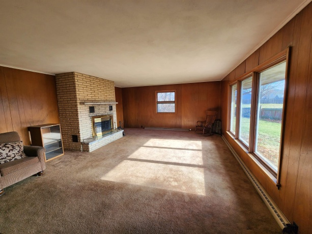 9225 2nd, MACHESNEY PARK, Illinois 61115, 2 Bedrooms Bedrooms, ,1 BathroomBathrooms,House,For Sale,2nd,202507474