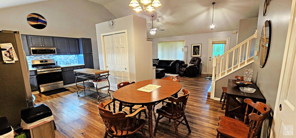 1 Wherry, Putnam, Illinois 61560, 3 Bedrooms Bedrooms, ,2 BathroomsBathrooms,House,For Sale,Wherry,202507477