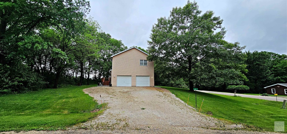 1 Wherry, Putnam, Illinois 61560, 3 Bedrooms Bedrooms, ,2 BathroomsBathrooms,House,For Sale,Wherry,202507477