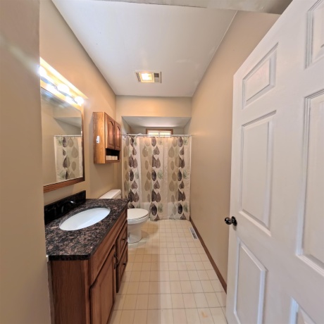 118 3rd, Streator, Illinois 61364, 2 Bedrooms Bedrooms, ,1 BathroomBathrooms,House,For Sale,3rd,202507479