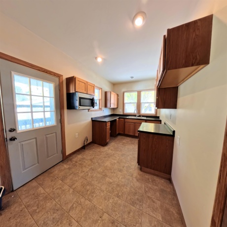 118 3rd, Streator, Illinois 61364, 2 Bedrooms Bedrooms, ,1 BathroomBathrooms,House,For Sale,3rd,202507479