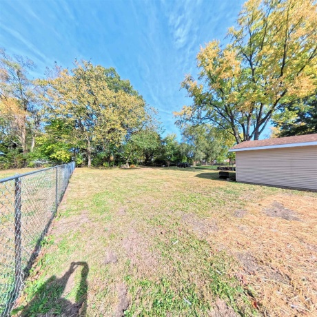 118 3rd, Streator, Illinois 61364, 2 Bedrooms Bedrooms, ,1 BathroomBathrooms,House,For Sale,3rd,202507479