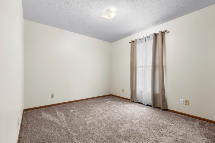 4414 SUNBURY, ROCKFORD, Illinois 61109, 3 Bedrooms Bedrooms, ,2 BathroomsBathrooms,House,For Sale,SUNBURY,202507480