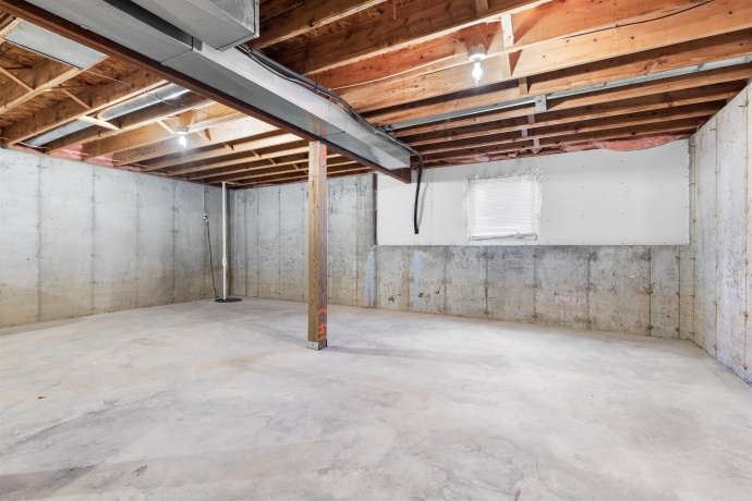 4414 SUNBURY, ROCKFORD, Illinois 61109, 3 Bedrooms Bedrooms, ,2 BathroomsBathrooms,House,For Sale,SUNBURY,202507480