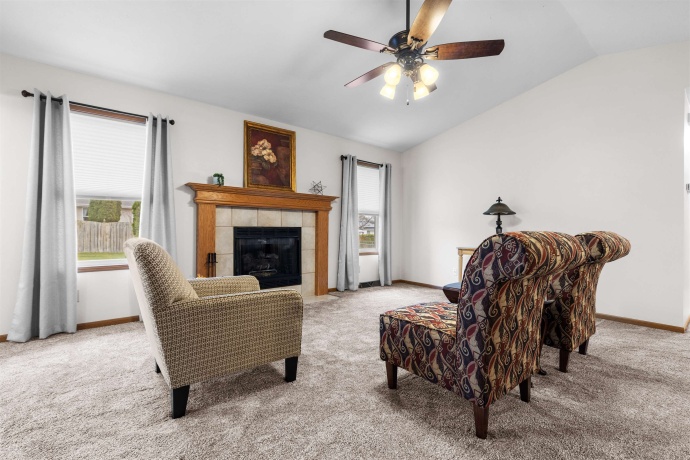 4414 SUNBURY, ROCKFORD, Illinois 61109, 3 Bedrooms Bedrooms, ,2 BathroomsBathrooms,House,For Sale,SUNBURY,202507480