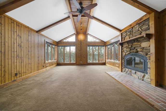 1203 Mud Creek, OREGON, Illinois 61061, 3 Bedrooms Bedrooms, ,3 BathroomsBathrooms,House,For Sale,Mud Creek,202507481