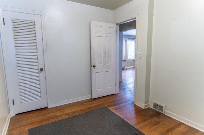 2911 18th, ROCKFORD, Illinois 61108, 2 Bedrooms Bedrooms, ,1 BathroomBathrooms,House,For Sale,18th,202507486