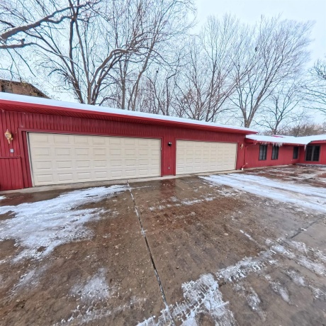 143 1st, Streator, Illinois 61364, 3 Bedrooms Bedrooms, ,3 BathroomsBathrooms,House,For Sale,1st,202507487