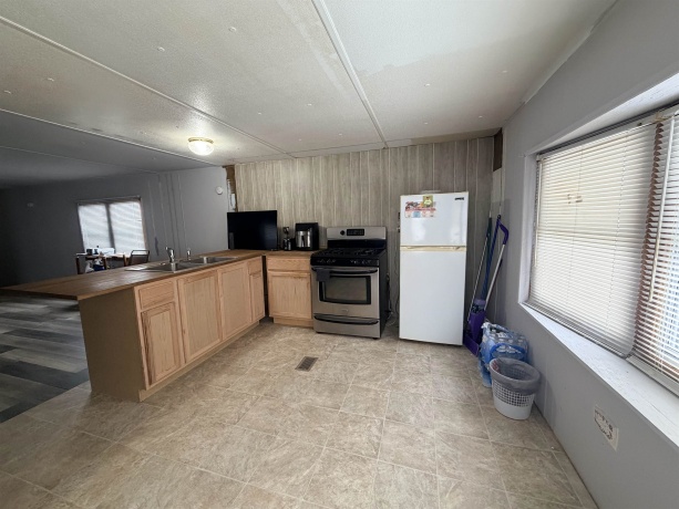 5141 Pebble, LOVES PARK, Illinois 61111, 2 Bedrooms Bedrooms, ,1 BathroomBathrooms,House,For Sale,Pebble,202507491