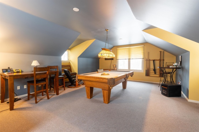 2 Canton, GALENA, Illinois 61036, 4 Bedrooms Bedrooms, ,3 BathroomsBathrooms,House,For Sale,Canton,202507497