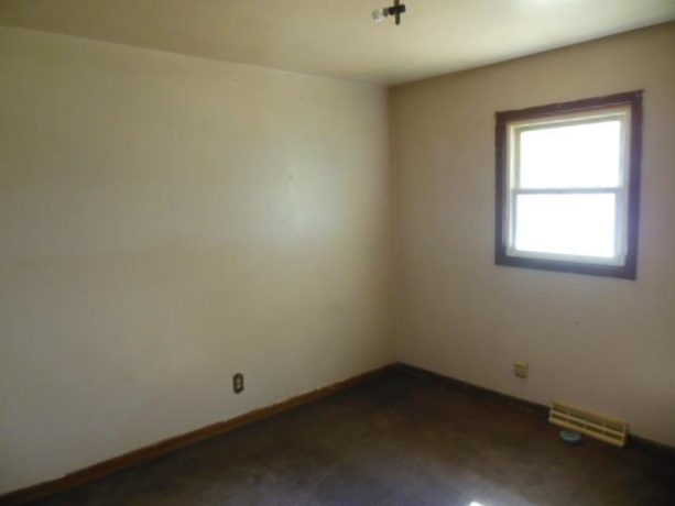 3329 Lookout, ROCKFORD, Illinois 61109, 3 Bedrooms Bedrooms, ,1 BathroomBathrooms,House,For Sale,Lookout,202507499