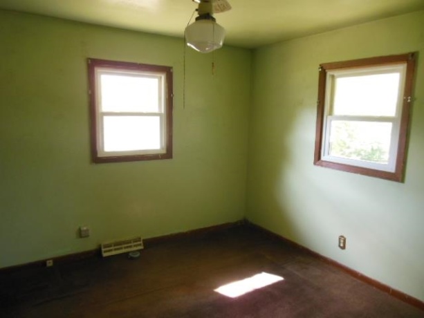 3329 Lookout, ROCKFORD, Illinois 61109, 3 Bedrooms Bedrooms, ,1 BathroomBathrooms,House,For Sale,Lookout,202507499