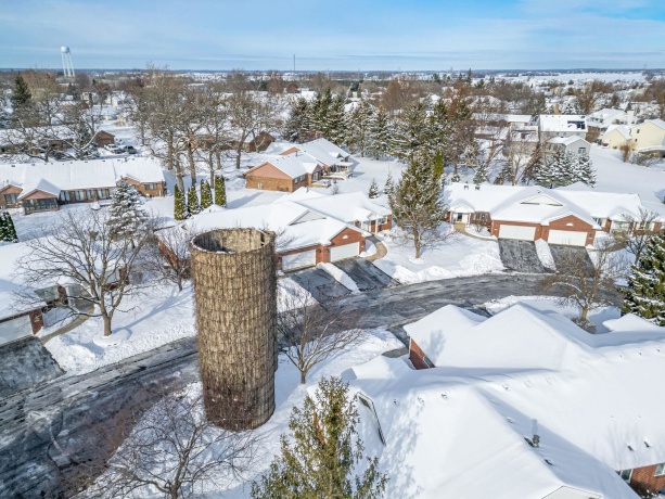 225 Secretariats Way, BELVIDERE, Illinois 61008, 3 Bedrooms Bedrooms, ,2 BathroomsBathrooms,Condominium,For Sale,Secretariats Way,202507501