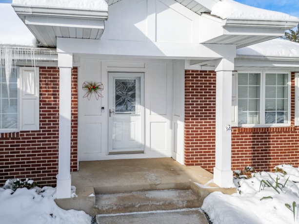 225 Secretariats Way, BELVIDERE, Illinois 61008, 3 Bedrooms Bedrooms, ,2 BathroomsBathrooms,Condominium,For Sale,Secretariats Way,202507501