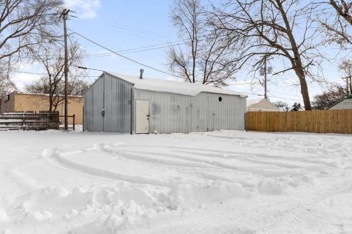 1204 6th, ROCKFORD, Illinois 61104, ,2 Units,For Sale,6th,202507507