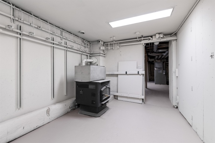 3044 LOUISE, ROCKFORD, Illinois 61103, 2 Bedrooms Bedrooms, ,1 BathroomBathrooms,House,For Sale,LOUISE,202507505