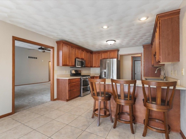 9108 Kipling, MACHESNEY PARK, Illinois 61115, 5 Bedrooms Bedrooms, ,3 BathroomsBathrooms,House,For Sale,Kipling,202507506