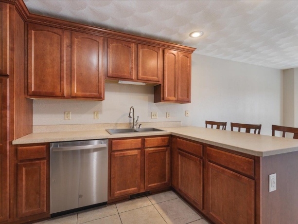 9108 Kipling, MACHESNEY PARK, Illinois 61115, 5 Bedrooms Bedrooms, ,3 BathroomsBathrooms,House,For Sale,Kipling,202507506