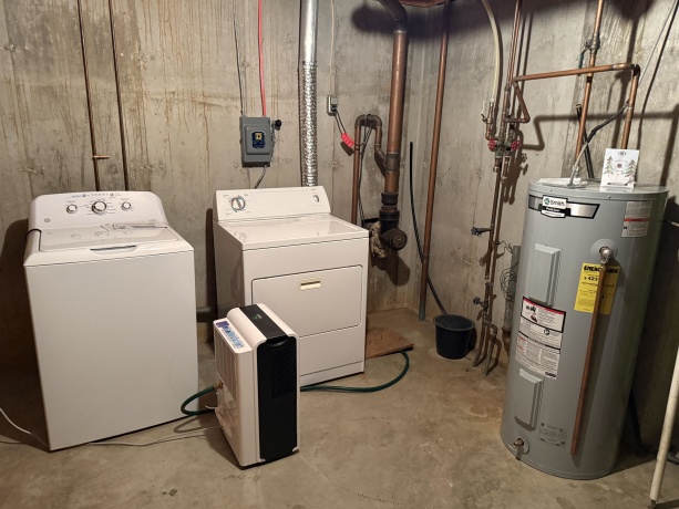 13 Stanton, SHANNON, Illinois 61078, 3 Bedrooms Bedrooms, ,1 BathroomBathrooms,House,For Sale,Stanton,202507511