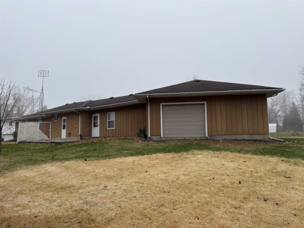 13 Stanton, SHANNON, Illinois 61078, 3 Bedrooms Bedrooms, ,1 BathroomBathrooms,House,For Sale,Stanton,202507511