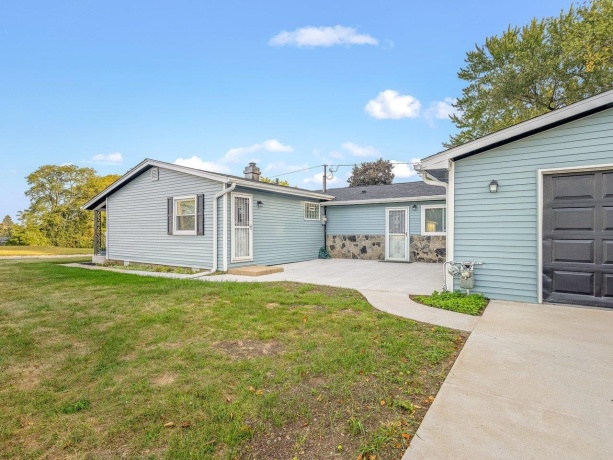 2205 Clover, ROCKFORD, Illinois 61102, 4 Bedrooms Bedrooms, ,2 BathroomsBathrooms,House,For Sale,Clover,202506103