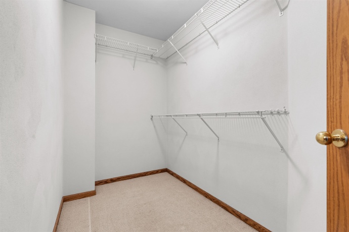 6644 North Point, ROCKFORD, Illinois 61108, 2 Bedrooms Bedrooms, ,2 BathroomsBathrooms,Condominium,For Sale,North Point,202507514