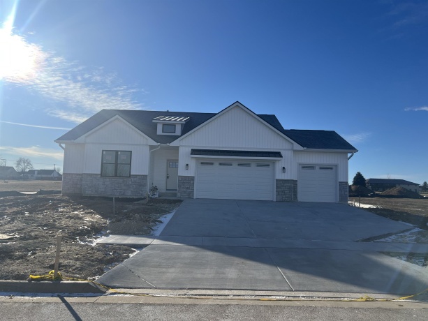 6883 AUDREE, LOVES PARK, Illinois 61111, 3 Bedrooms Bedrooms, ,2 BathroomsBathrooms,House,For Sale,AUDREE,202507518