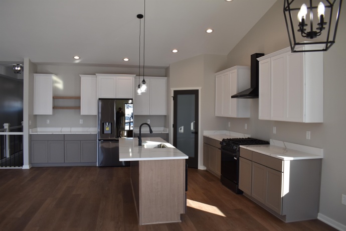 6883 AUDREE, LOVES PARK, Illinois 61111, 3 Bedrooms Bedrooms, ,2 BathroomsBathrooms,House,For Sale,AUDREE,202507518