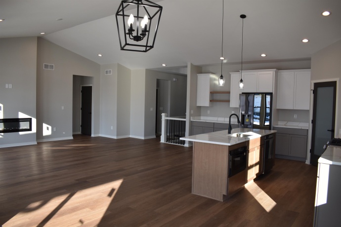 6883 AUDREE, LOVES PARK, Illinois 61111, 3 Bedrooms Bedrooms, ,2 BathroomsBathrooms,House,For Sale,AUDREE,202507518