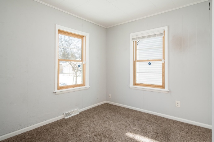 1620 PIERCE, ROCKFORD, Illinois 61103, 2 Bedrooms Bedrooms, ,1 BathroomBathrooms,House,For Sale,PIERCE,202507520