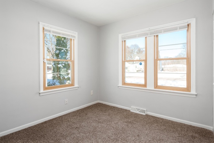 1620 PIERCE, ROCKFORD, Illinois 61103, 2 Bedrooms Bedrooms, ,1 BathroomBathrooms,House,For Sale,PIERCE,202507520