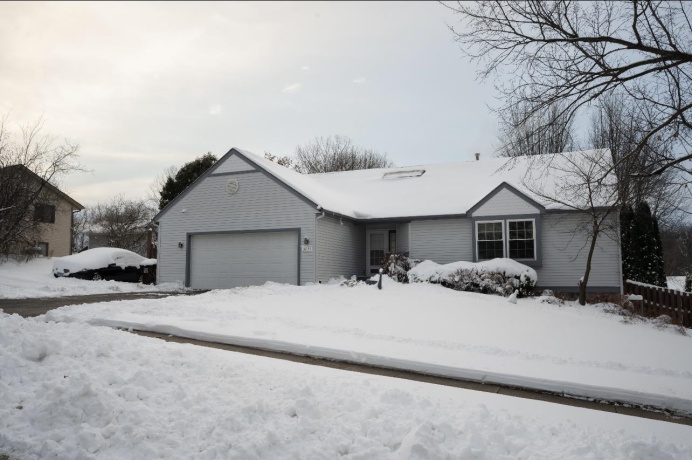 3793 HARWOOD, ROCKFORD, Illinois 61114, 3 Bedrooms Bedrooms, ,2 BathroomsBathrooms,House,For Sale,HARWOOD,202507374