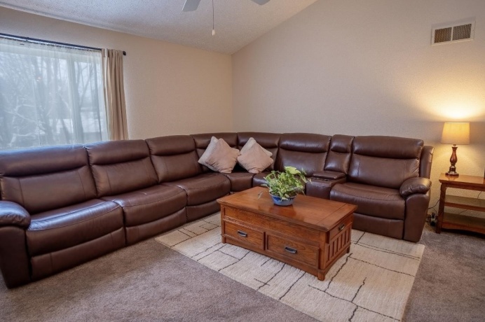 3793 HARWOOD, ROCKFORD, Illinois 61114, 3 Bedrooms Bedrooms, ,2 BathroomsBathrooms,House,For Sale,HARWOOD,202507374