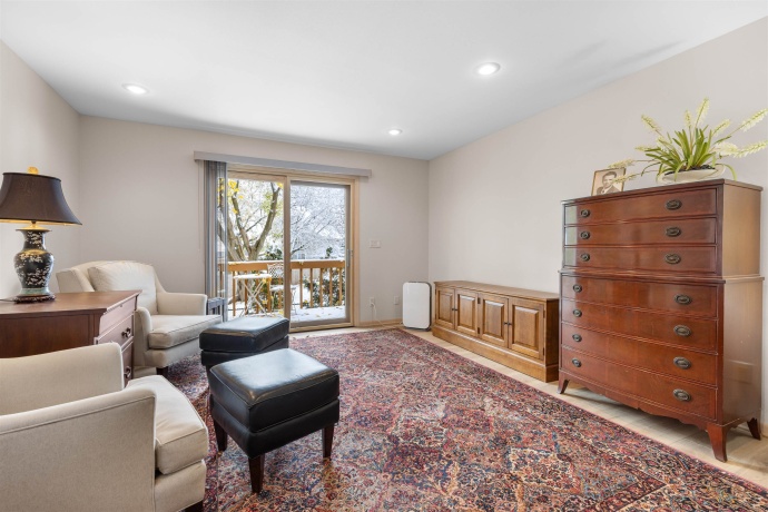 5933 HERITAGE, LOVES PARK, Illinois 61111, 2 Bedrooms Bedrooms, ,2 BathroomsBathrooms,Condominium,For Sale,HERITAGE,202507523